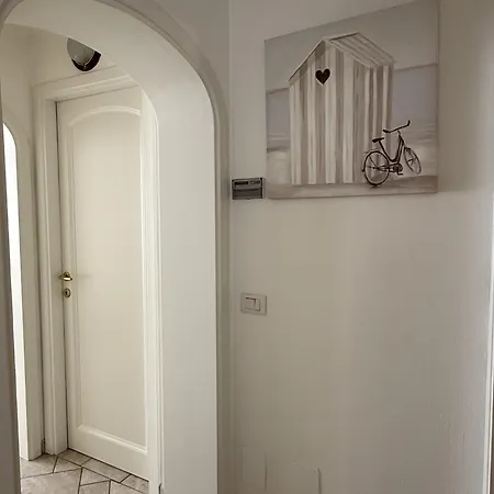 Panciroli Dei Marmi Apartment *