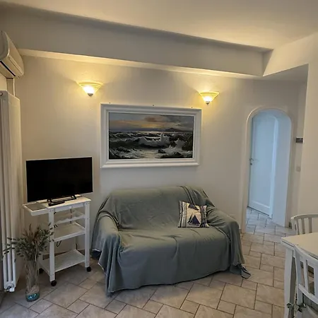 Apartment Panciroli Dei Marmi *
