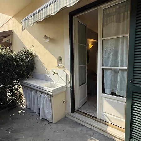 Lejlighed Panciroli Dei Marmi Forte dei Marmi